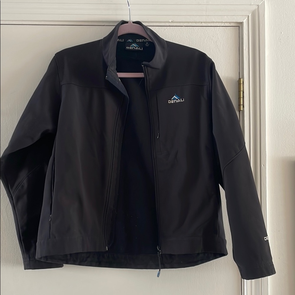 Denali Black Performance Jacket Water-Resistant Material Standing Collar